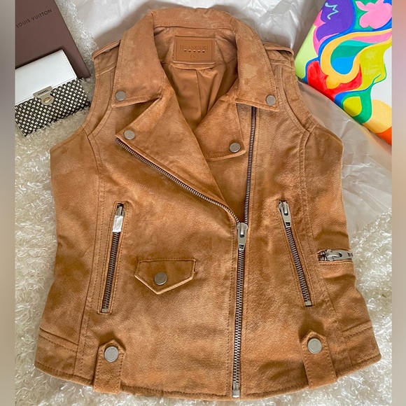 New BlankNYC Genuine Suede Leather moto vest size small camel sleeveless jacket - Picture 3 of 12